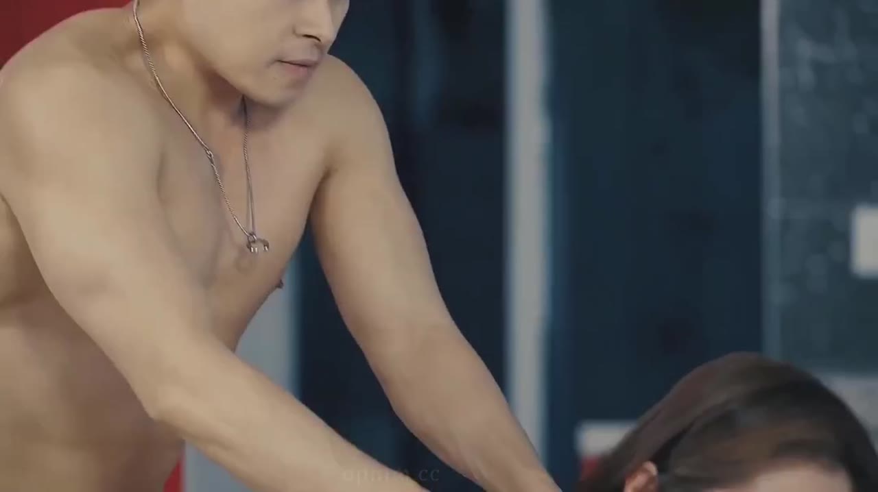 Trốn Chồng Tìm Trai Lạ - cảnh 2