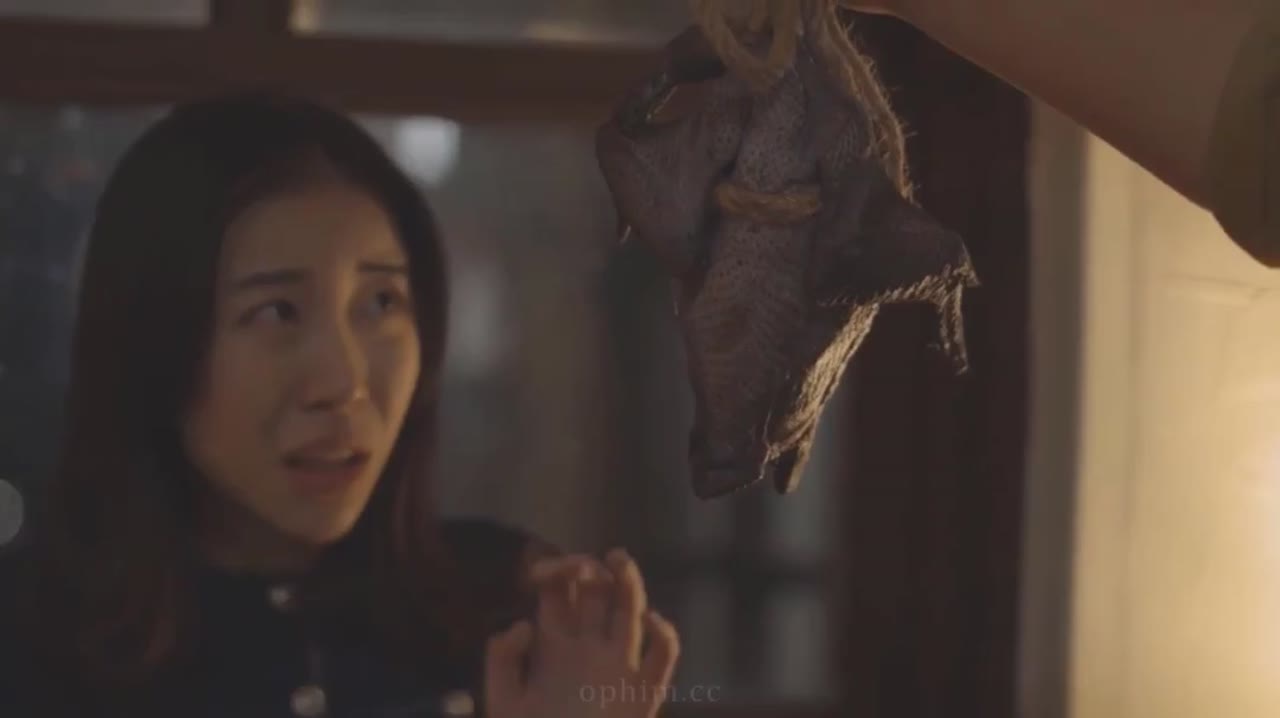 Cuộc Đi Săn Những Em Gái - cảnh 3