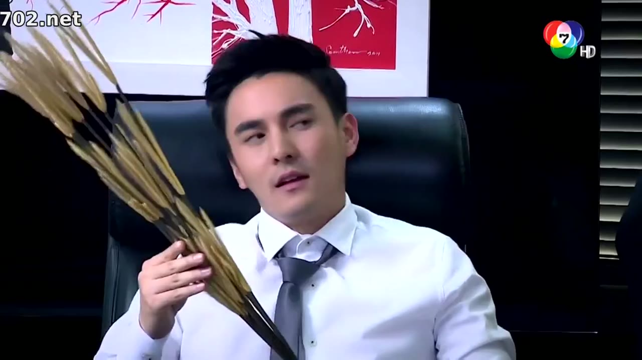 Hoa Cỏ Lau Trong Bão - cảnh 1
