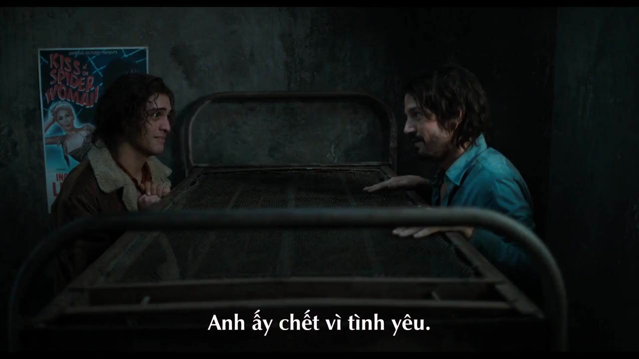 Nụ Hôn Người Nhện Nữ tập 1 cảnh 3