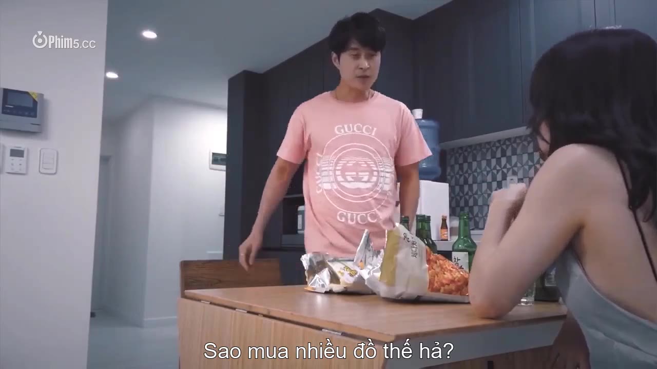 Cô Vợ Ướt Át - cảnh 1
