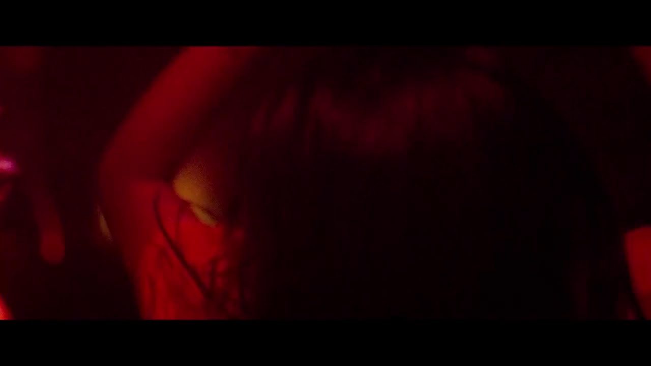 Mắt Buồn - cảnh 1
