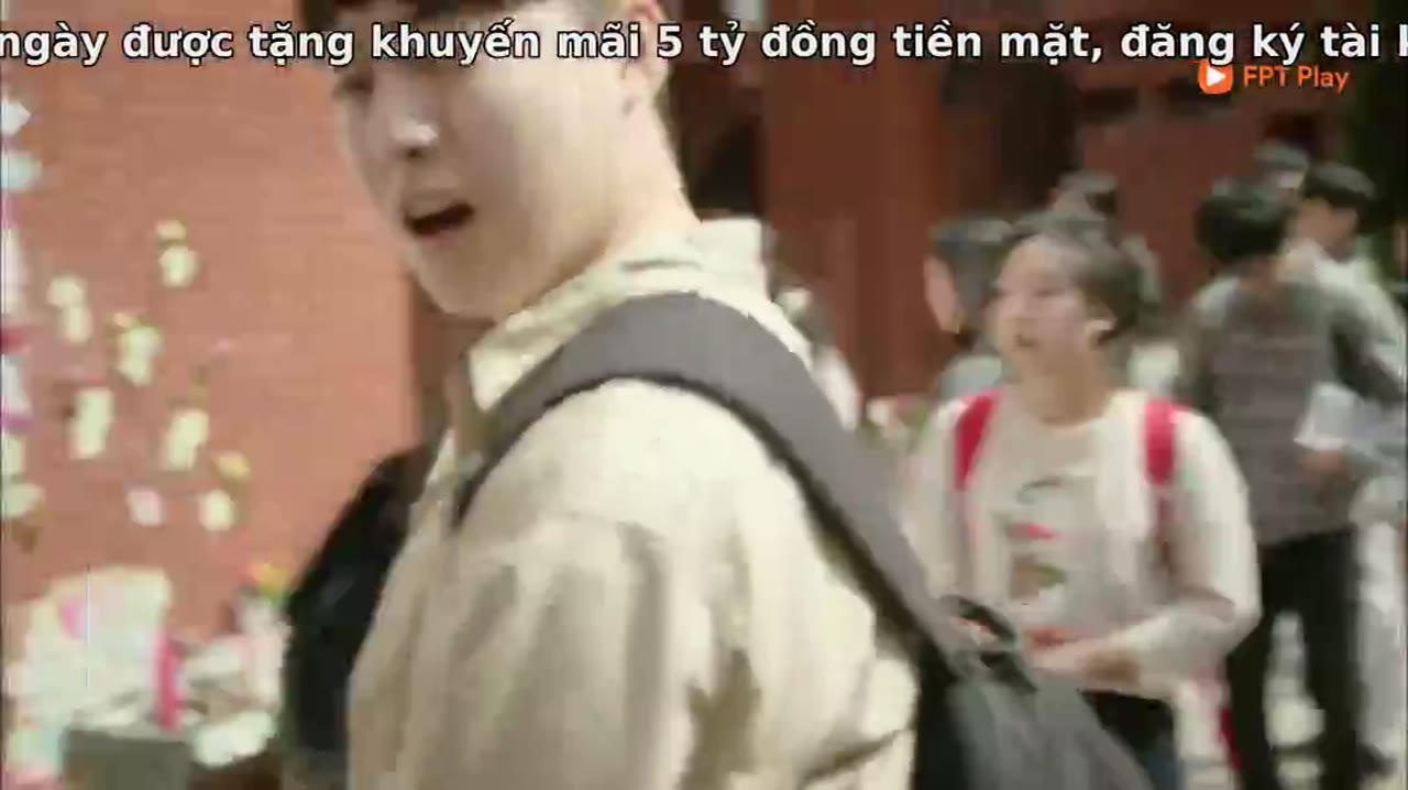 Kết Nối Hai Thế Giới - cảnh 2
