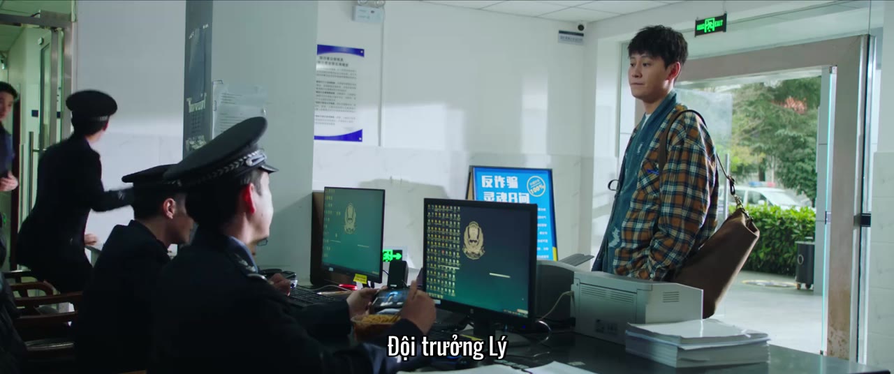 Bí Ẩn Mắt Nâu tập 1 cảnh 2