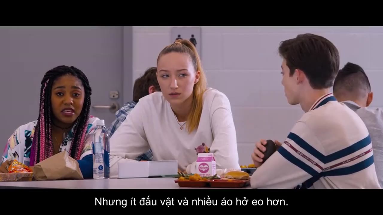 Chân dài - cảnh 1