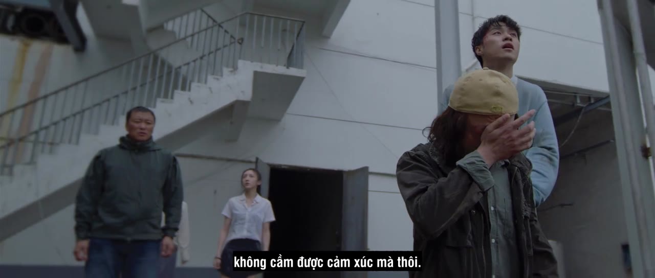 Siêu Bão - cảnh 3