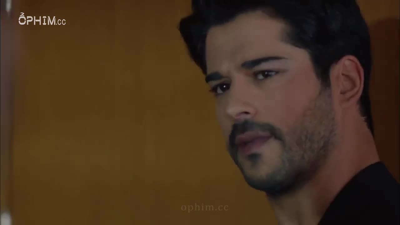 Kara Sevda (Phần 2) tập 5 cảnh 3
