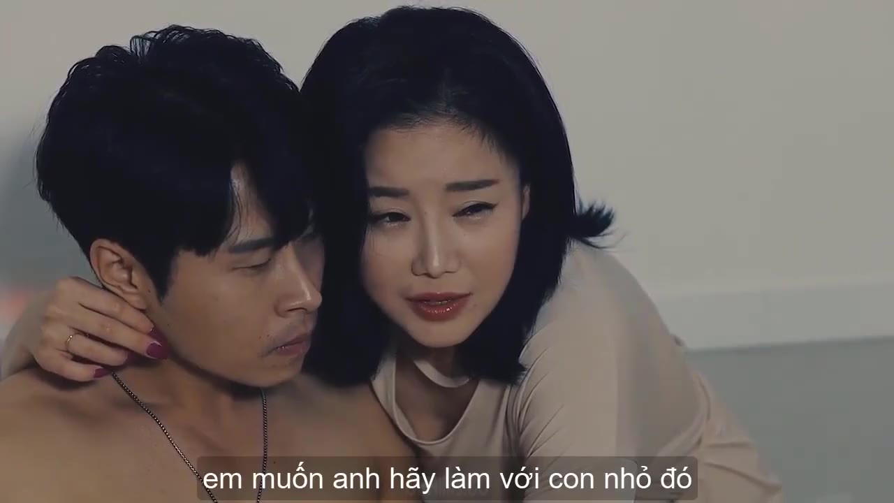 Kinh Doanh Bằng Cách Ngoại Tình - cảnh 2