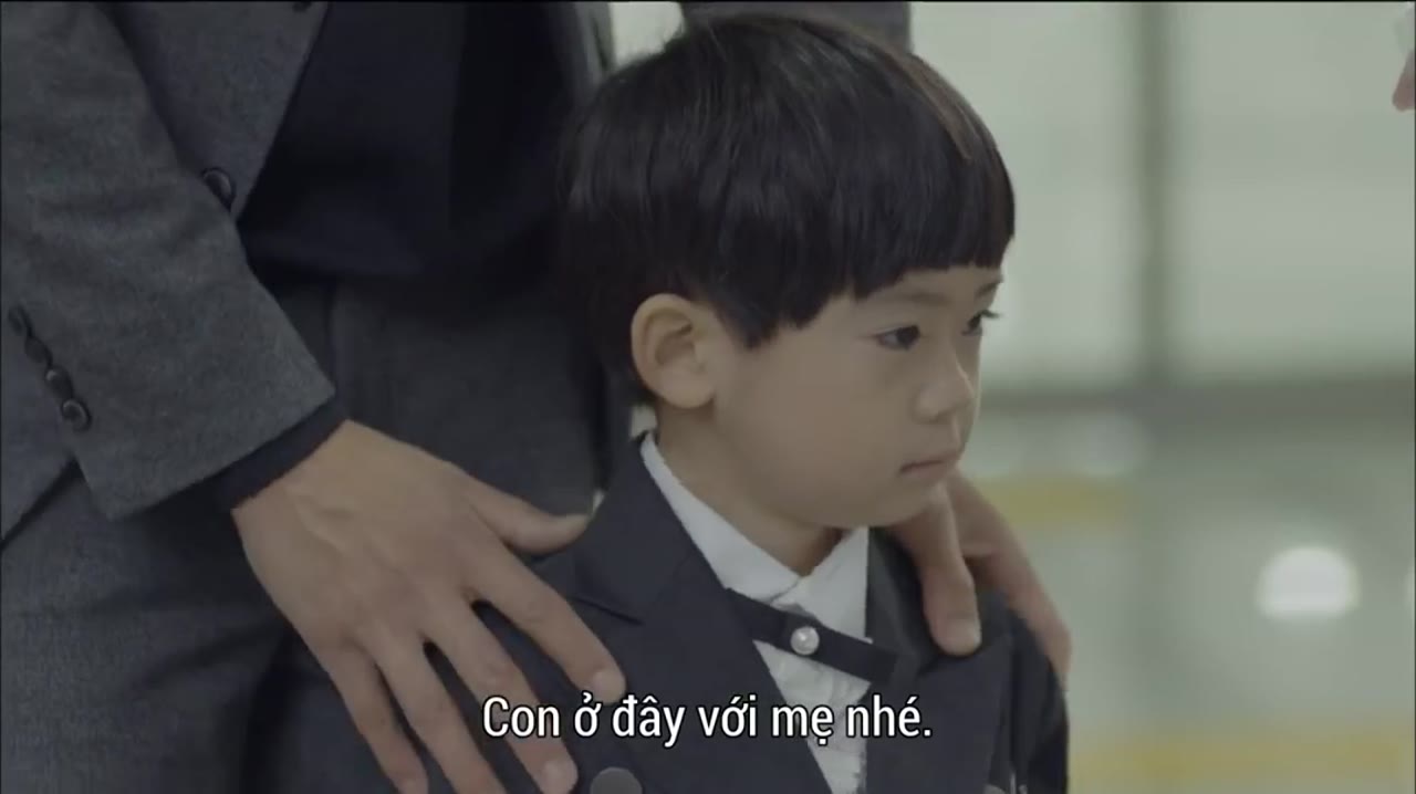 Lời Hứa Với Các Vị Thần - cảnh 1