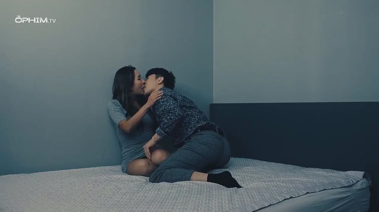 Lỗ Gian Dối - cảnh 3