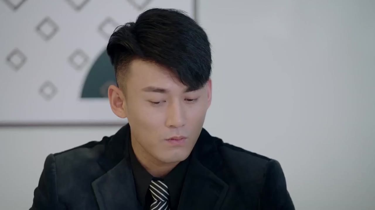 Hoa Hồng Thời Gian Trong Gió - cảnh 2