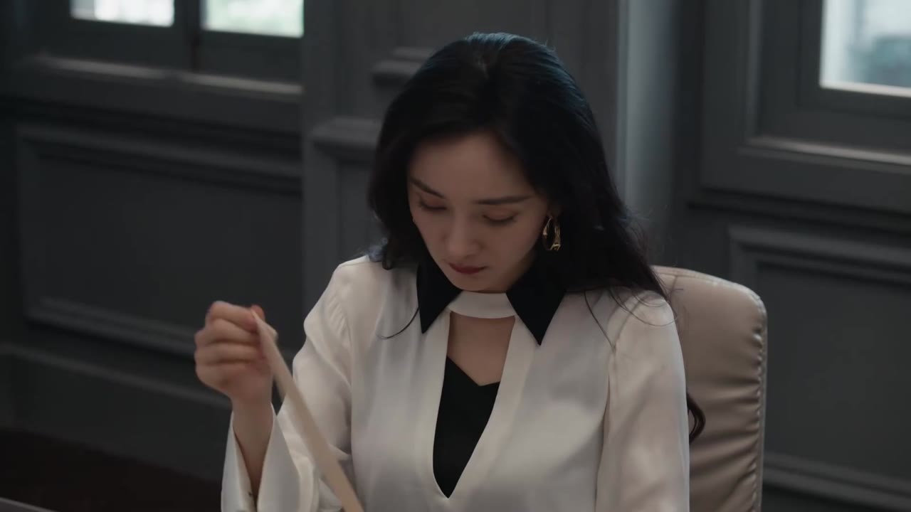 Cô ấy (Phần 2) tập 33 cảnh 2