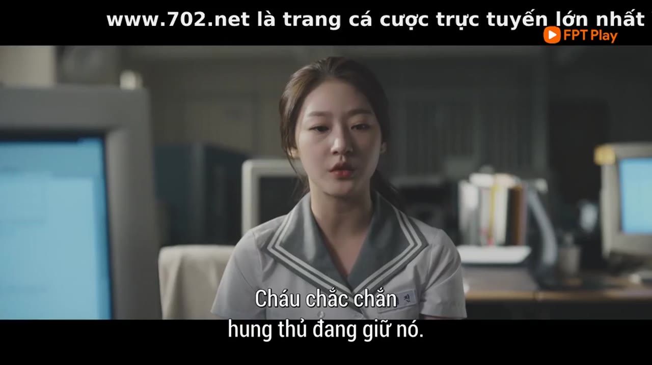 Không Một Ai Biết - cảnh 1