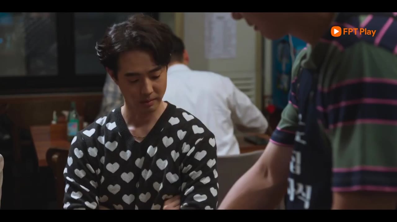 Tình Cờ Ta Gặp Lại Nhau - cảnh 2