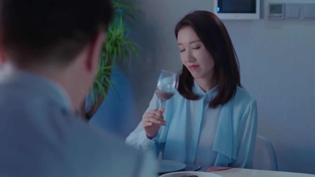 Dưới Ánh Mặt Trời tập 1 cảnh 3