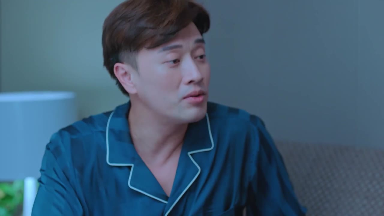 Dưới Ánh Mặt Trời tập 4 cảnh 2
