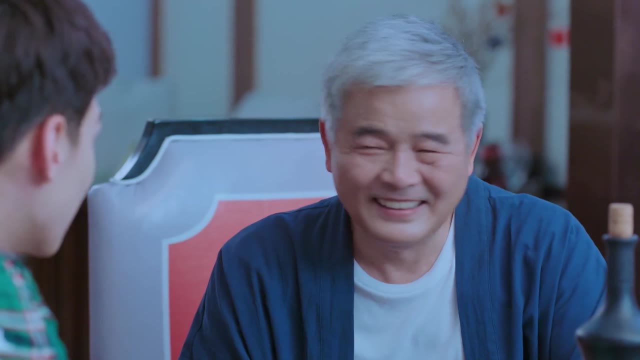 Dưới Ánh Mặt Trời tập 9