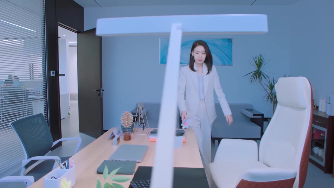 Dưới Ánh Mặt Trời tập 10 cảnh 2