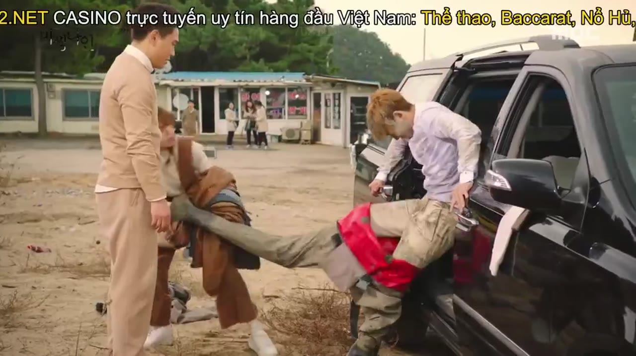 Thần Tượng Mất Tích - cảnh 2
