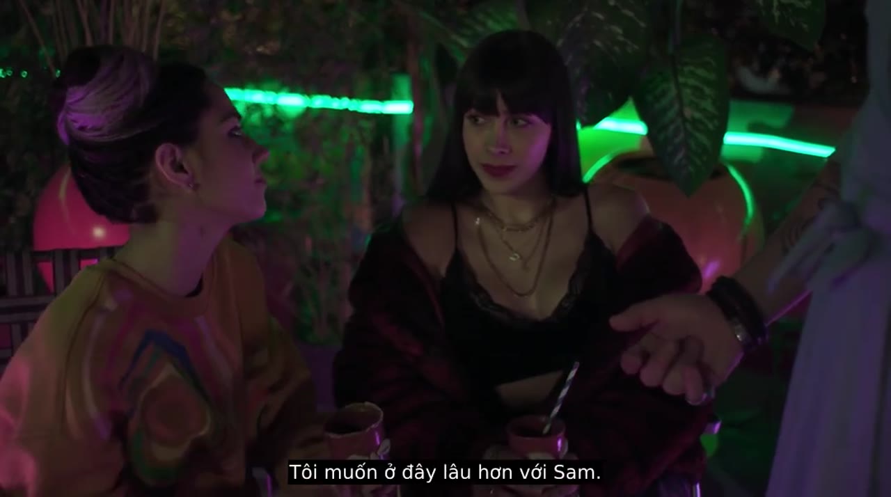Sex, Shame and Tears 2 - cảnh 2