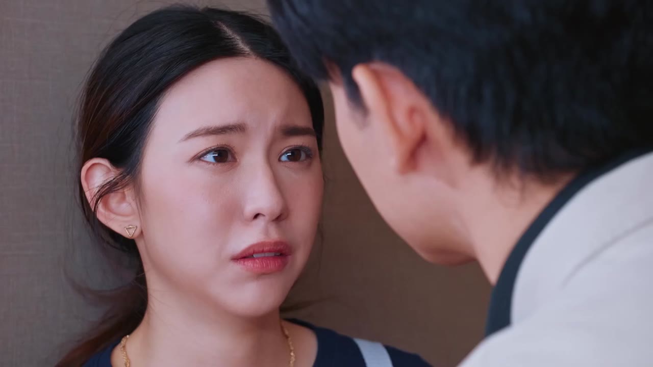 Người Thừa Kế Số 1 tập 8 cảnh 2