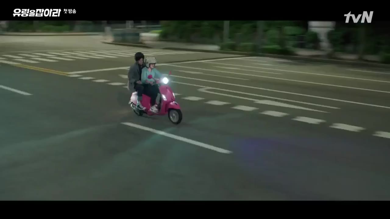 Cảnh Sát Bắt Ma - cảnh 2