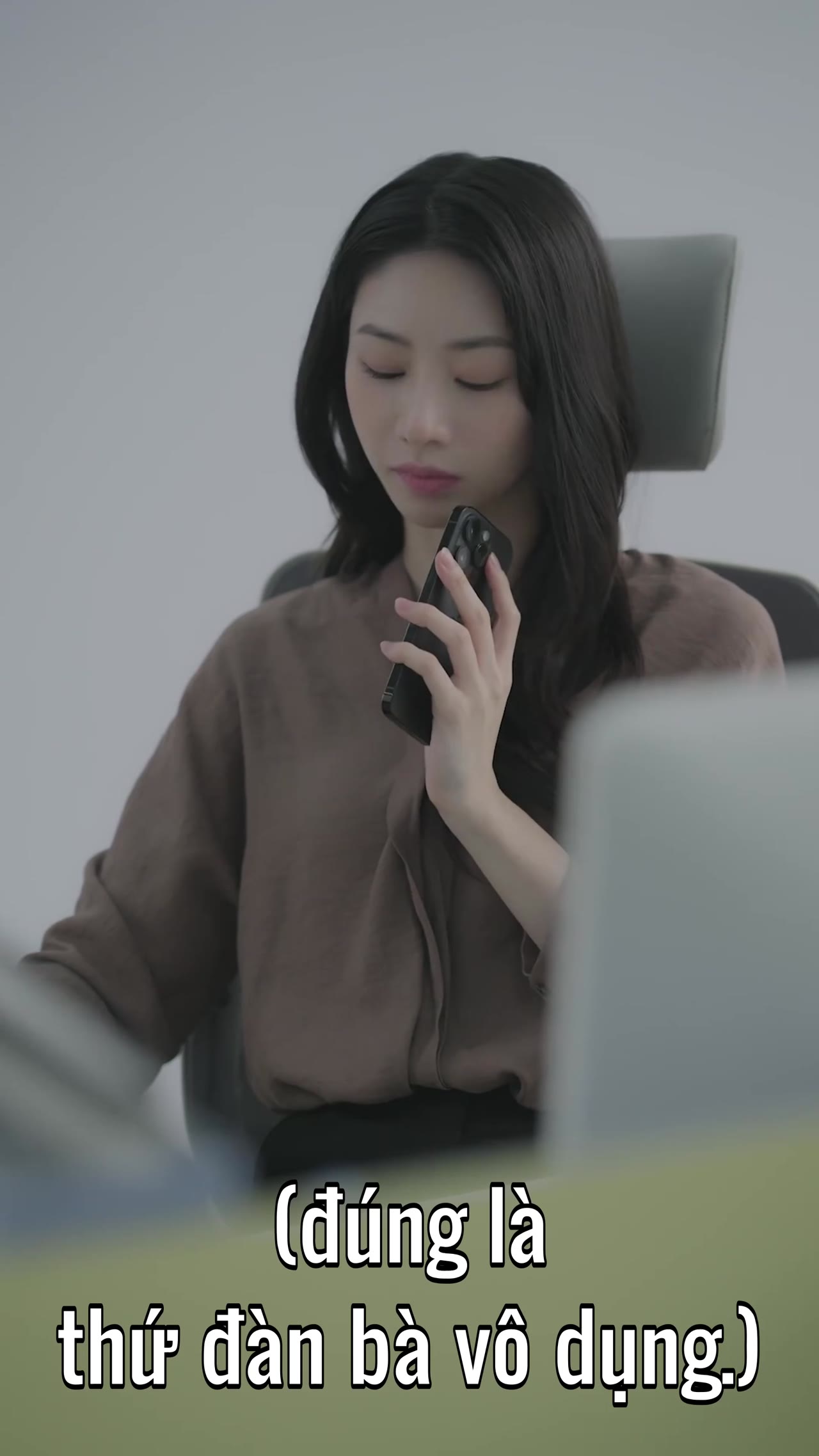 Scandal Chốn Công Sở - cảnh 2