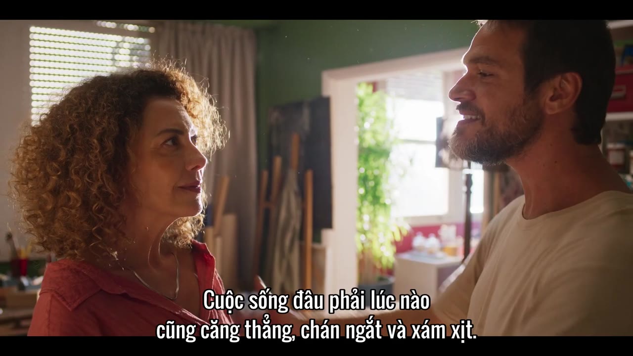 Nghĩ Sao Nói Vậy (Uma Mulher Sem Filtro) - cảnh 2