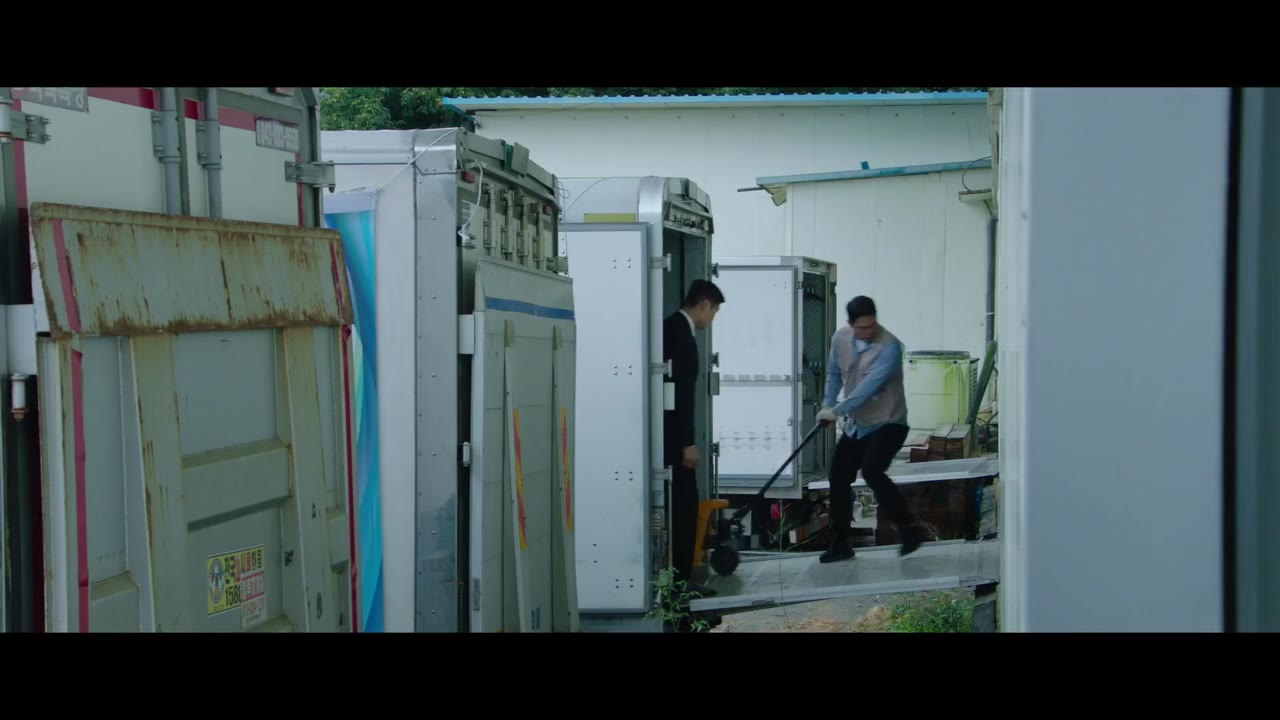 Nữ Hoàng Lừa Đảo tập 2 cảnh 2