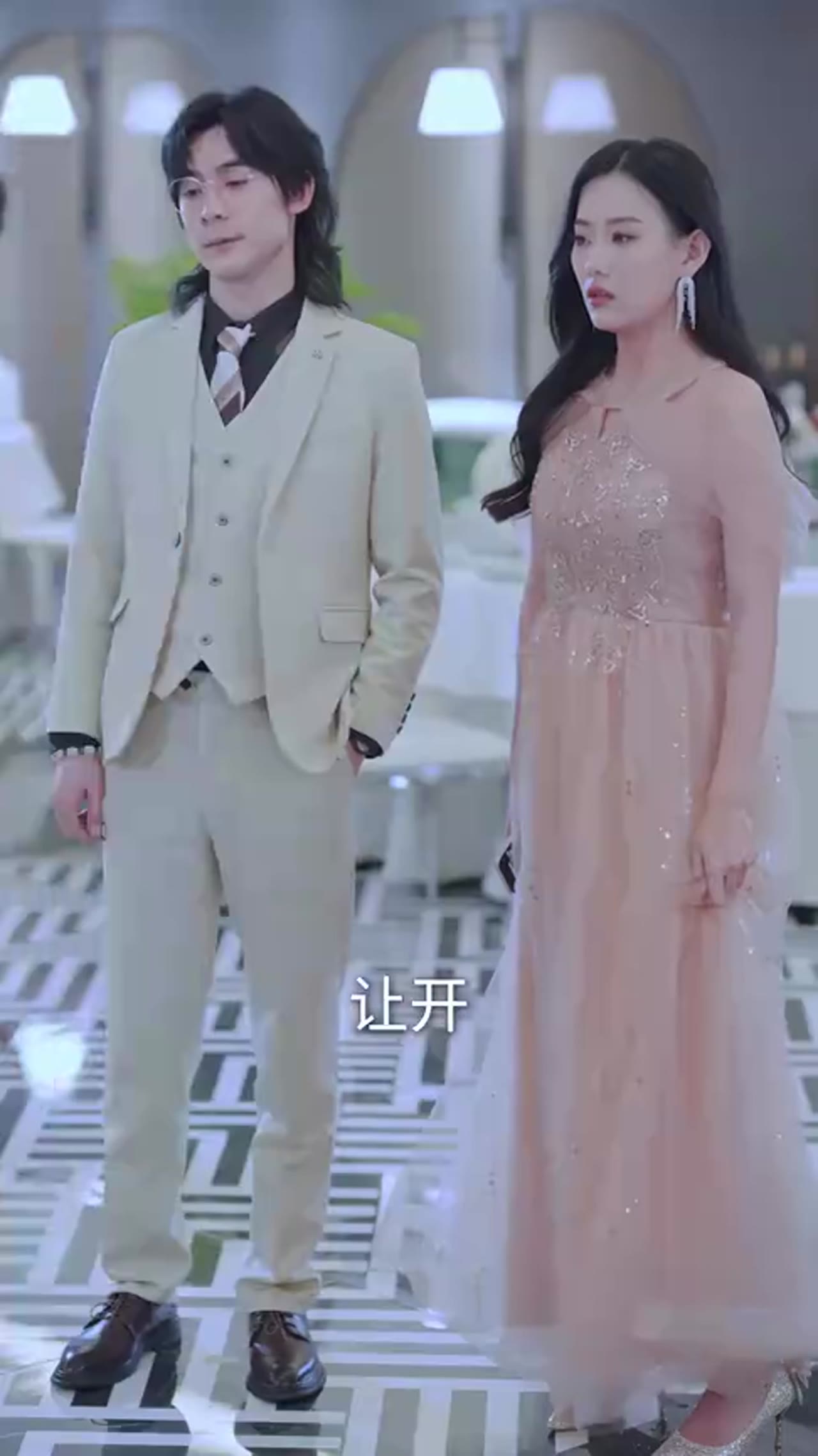 Kỳ Nghỉ Tuyệt Vời tập 74 cảnh 2