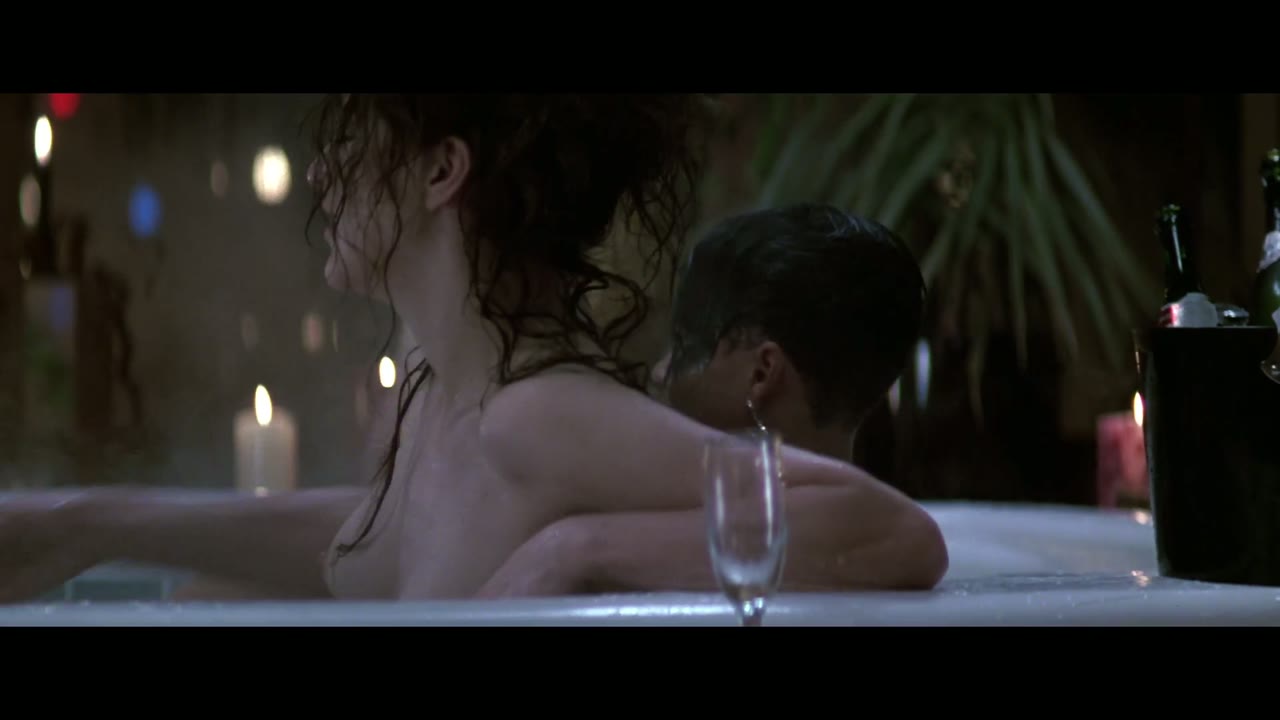 Công chúng đối đầu Larry Flynt tập 1