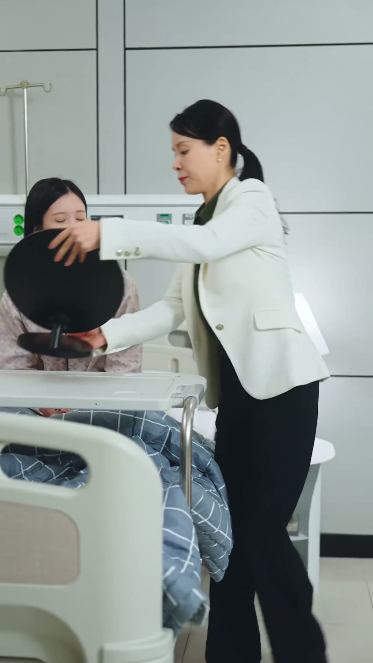 Yêu Sau Trăm Triệu Lần Gặp Gỡ tập 4 cảnh 2