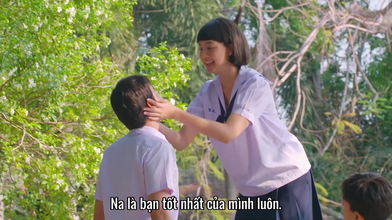 Thế Giới Xoay Quanh Em tập 1 cảnh 3