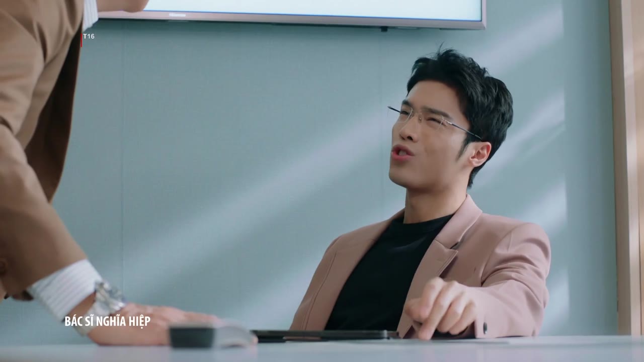 Bác Sĩ Nghĩa Hiệp tập 13 cảnh 2