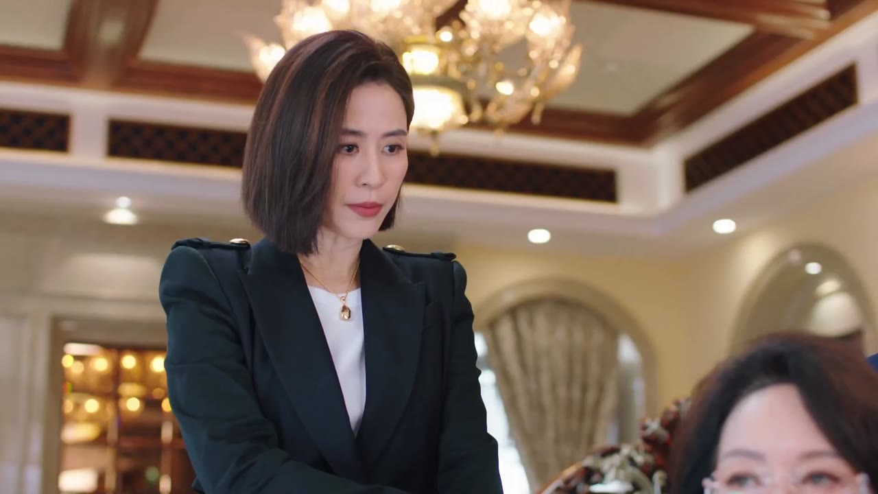 Bà Hoàng Cự Tháp tập 4 cảnh 3