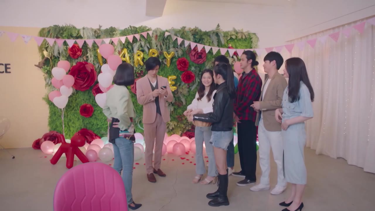 Khoa Học Tình Yêu tập 28 cảnh 2