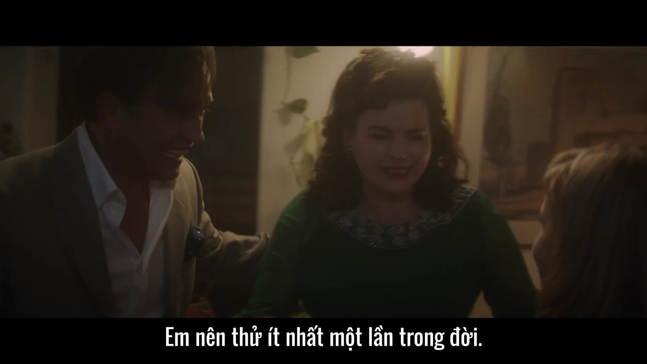 Các Quý Cô Mặc Đồ Đen - cảnh 2