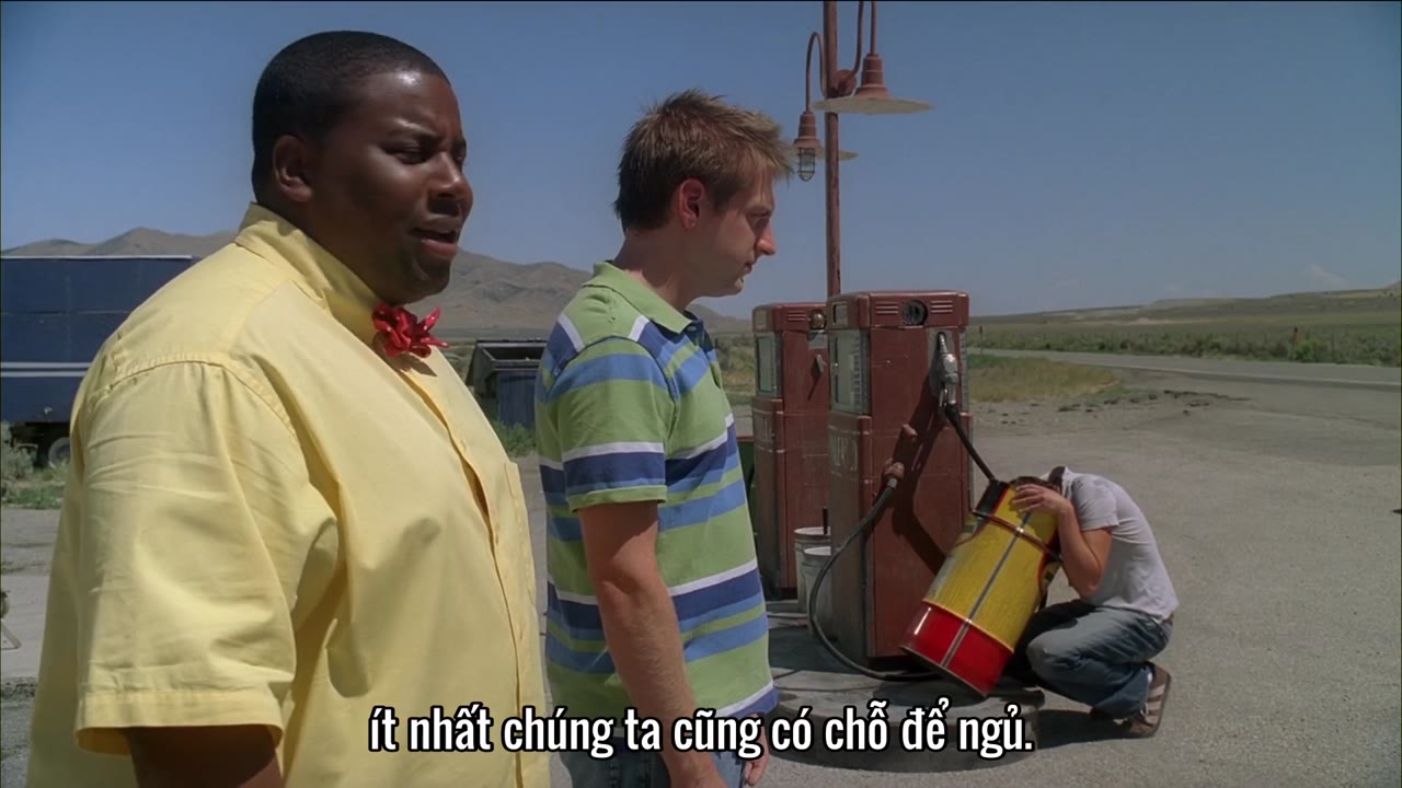 Xúc Xích Đường Dài - cảnh 2