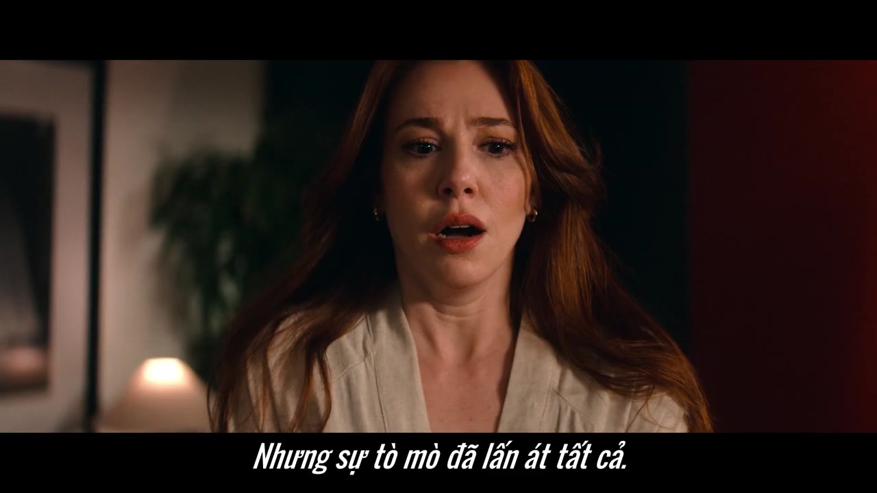 Không Phải Người Xa Lạ - cảnh 3