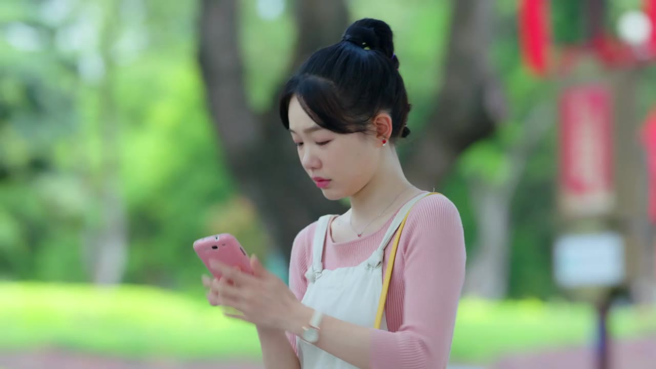 Bí Mật Nơi Góc Tối tập 18