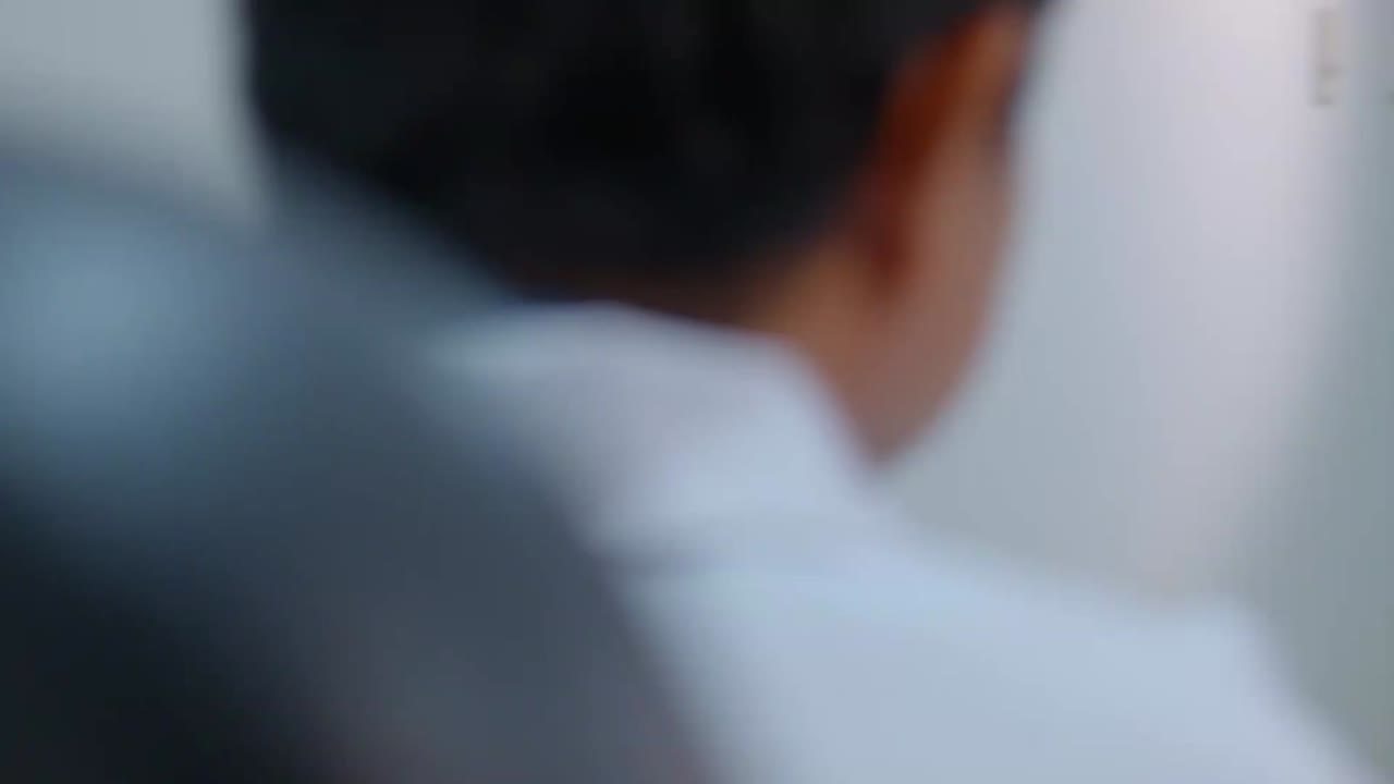 Con Tim Sắt Đá (Hua Jai Sila) tập 1 cảnh 2