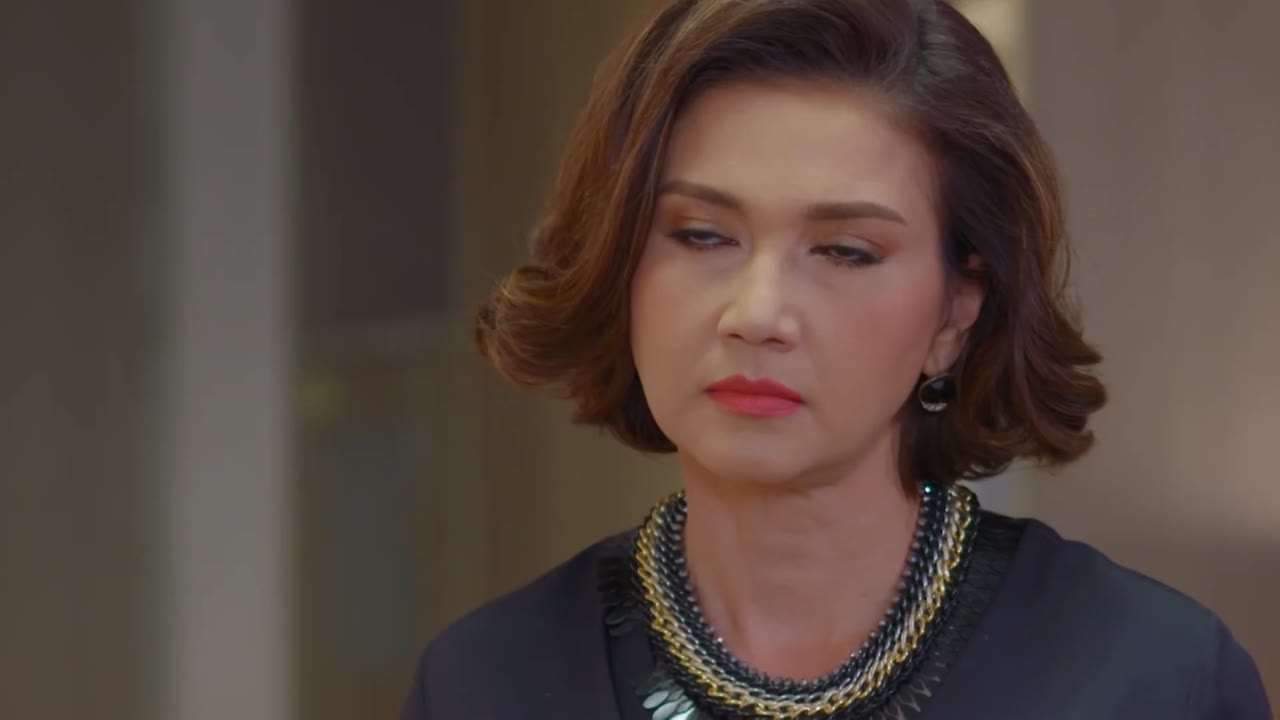 Con Tim Sắt Đá (Hua Jai Sila) tập 2 cảnh 2