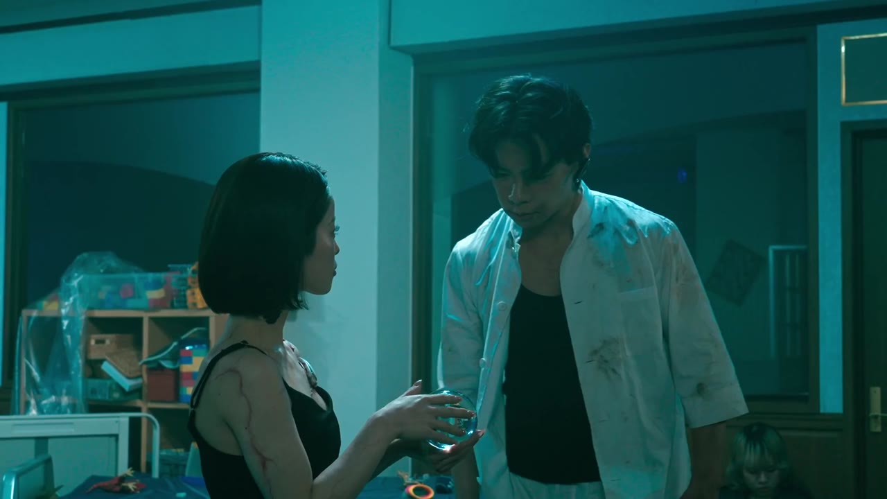 Kiss or Die tập 5 cảnh 2