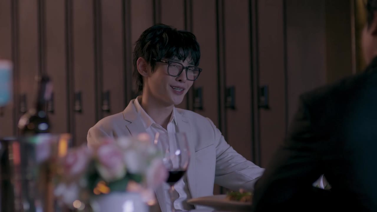 Pit Babe The Series tập 4 cảnh 2