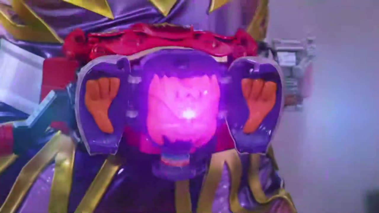 Kamen Rider Gavv tập 36 cảnh 3