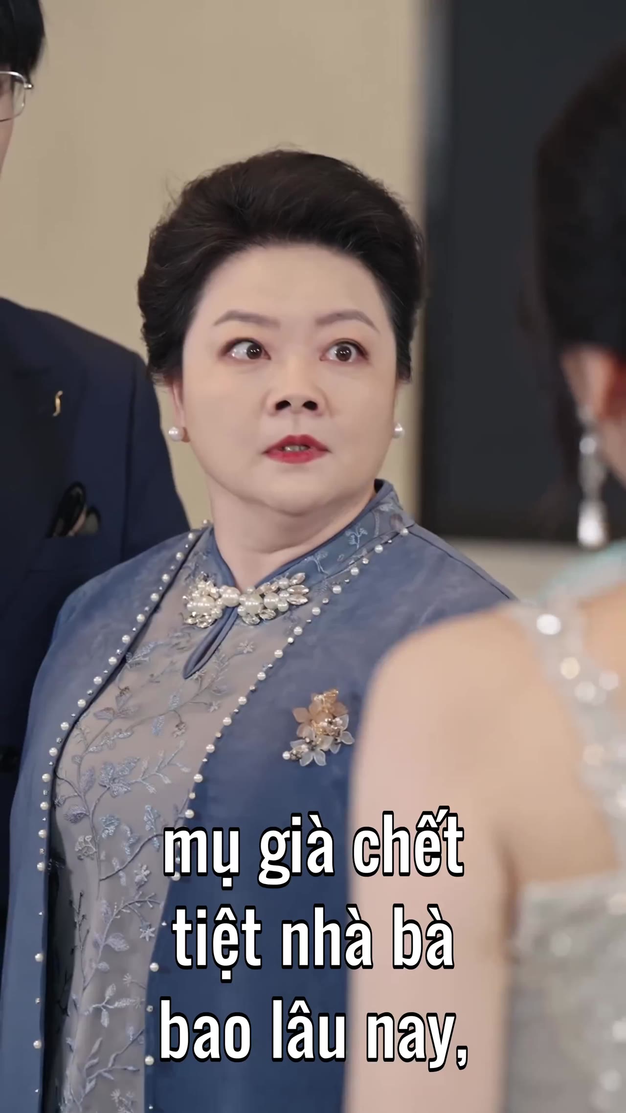 Lột Xác tập 18 cảnh 2