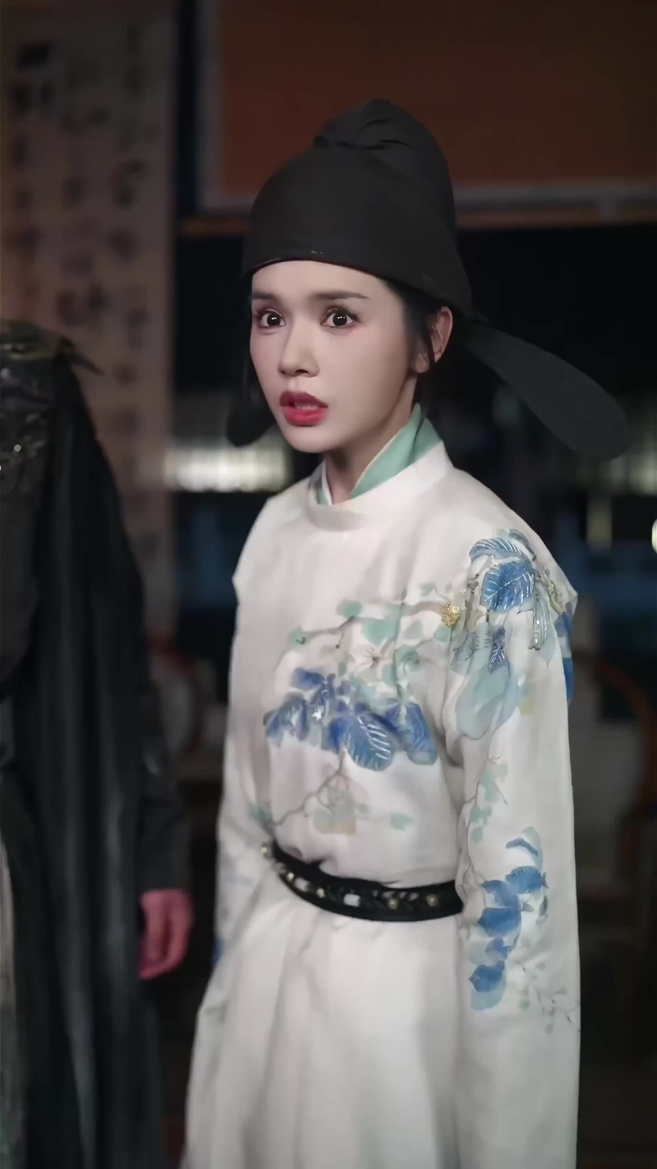 Còn Ra Thể Thống Gì Nữa tập 42