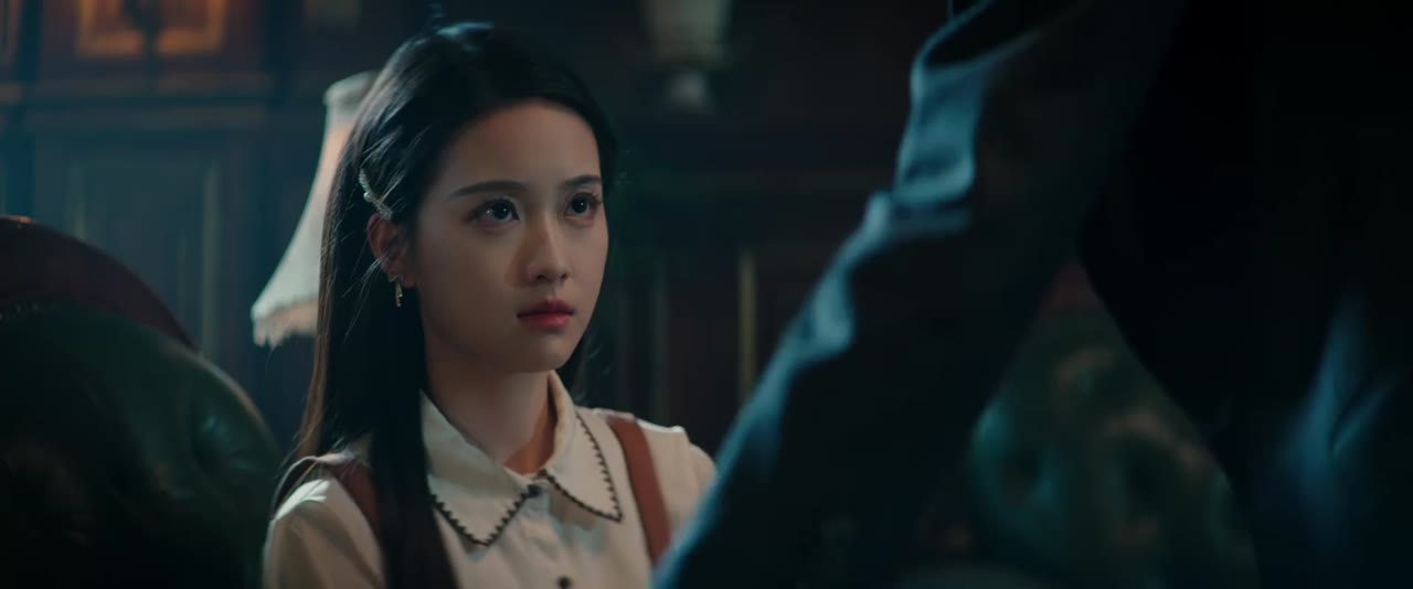 Lồng Giam tập 2 cảnh 2