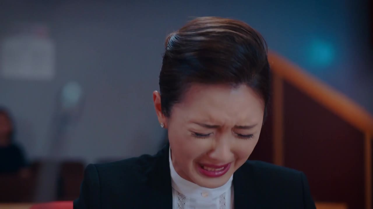 Người Lạ Mặt Song Sinh tập 1 cảnh 3