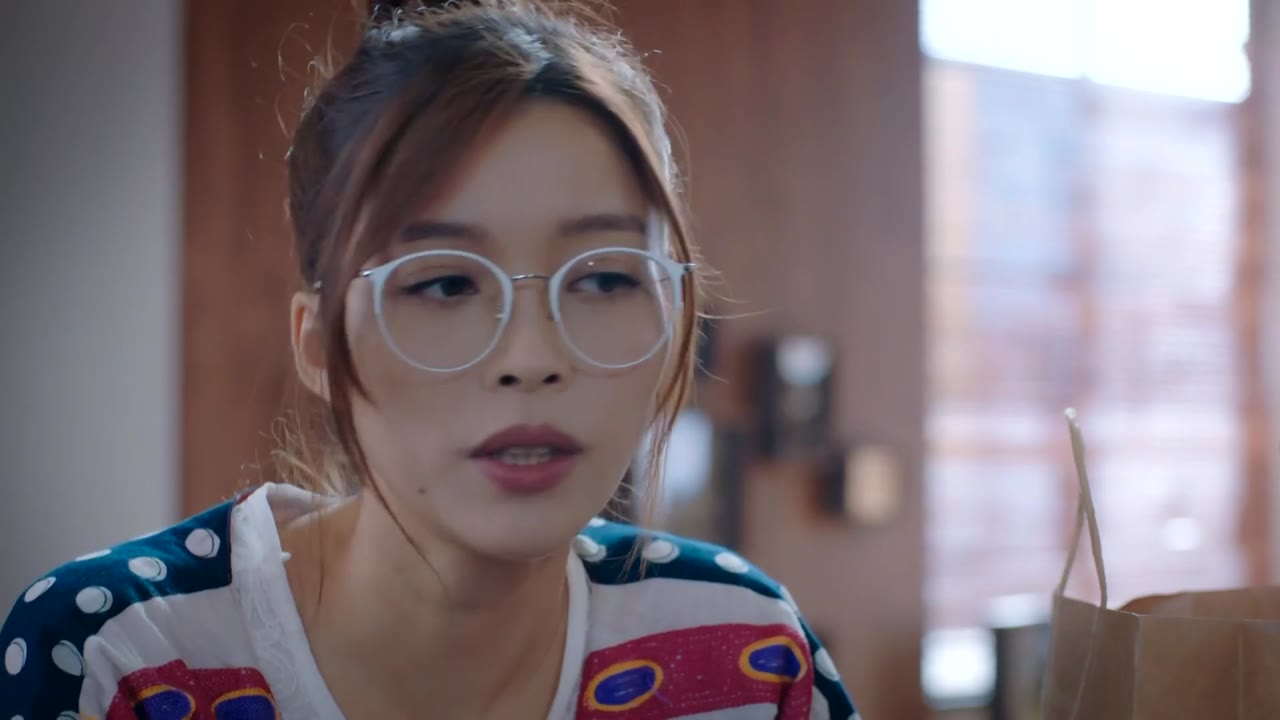 Người Lạ Mặt Song Sinh tập 5 cảnh 2